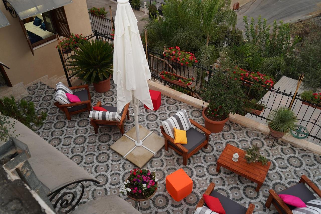 Abu Hanna Boutique By Ahlan Hospitality Назарет Екстериор снимка